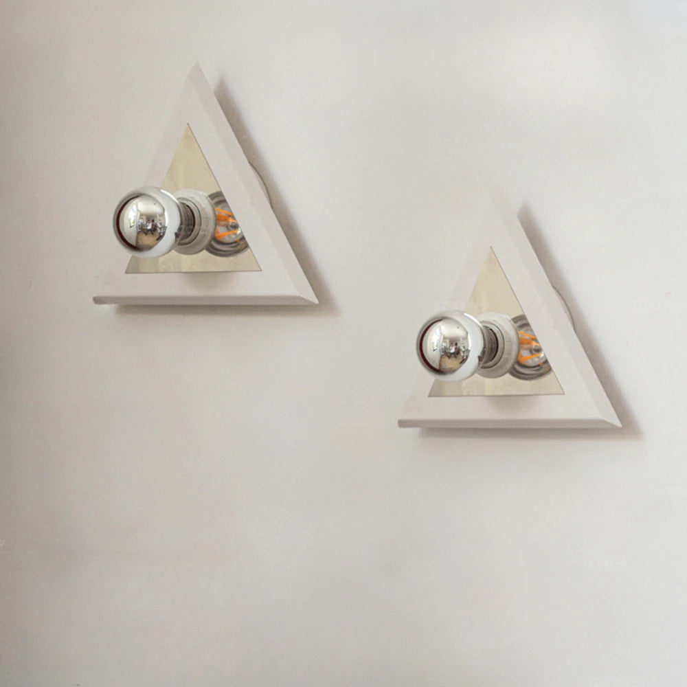 applique murale led triangulaire moderne pour décoration intérieure - vue 3 sur 7