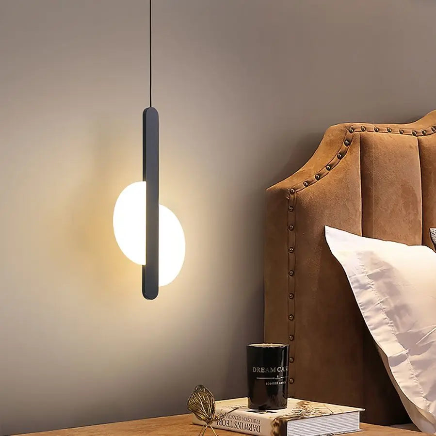 suspension moderne en acrylique lune éclipse avec lumière led - vue 5 sur 12