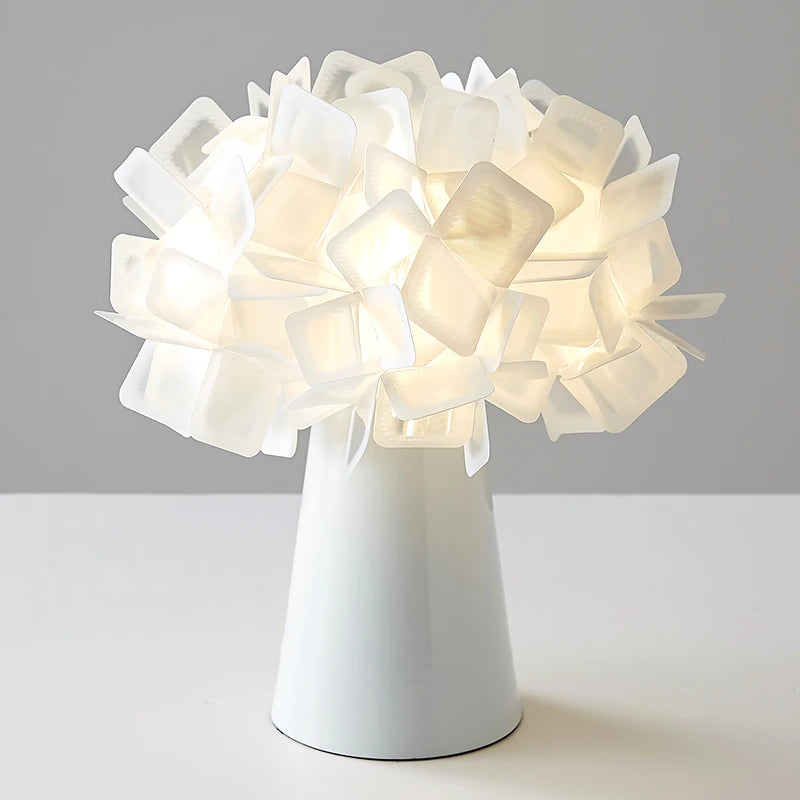 lampe de bureau moderne en plastique design floral décoratif - vue 10 sur 13