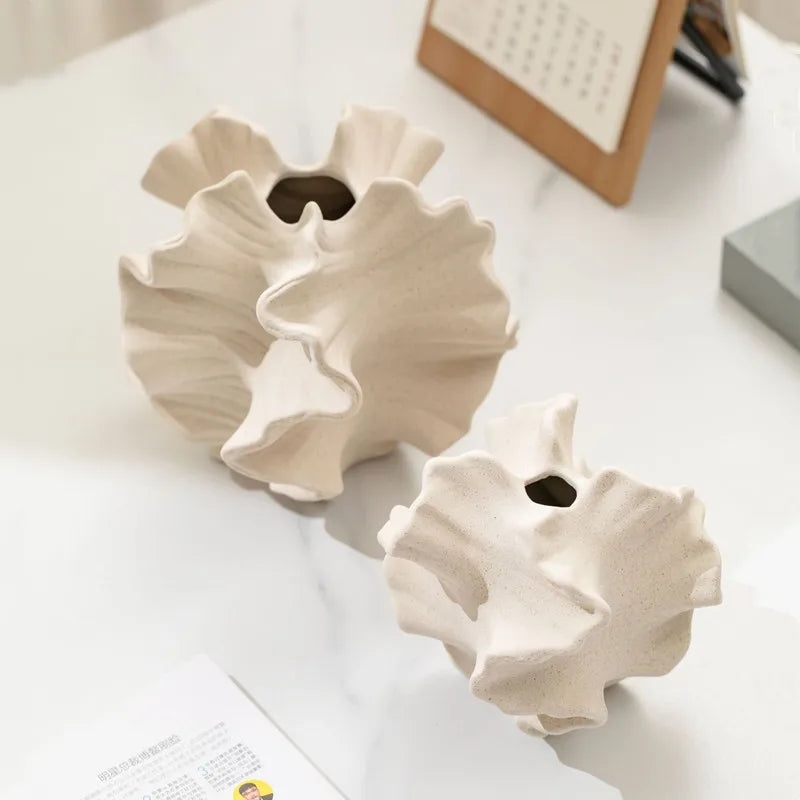 vase en céramique motifs géométriques pour décoration florale - vue 6 sur 8