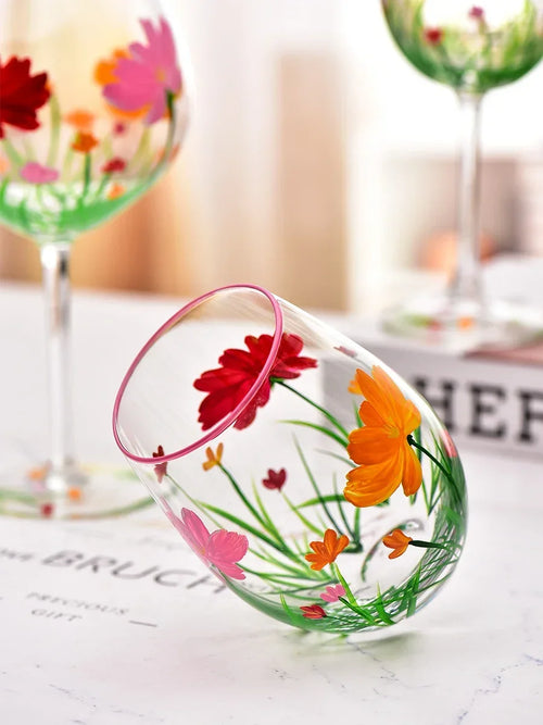 Verre à vin motifs floraux peints lot trois