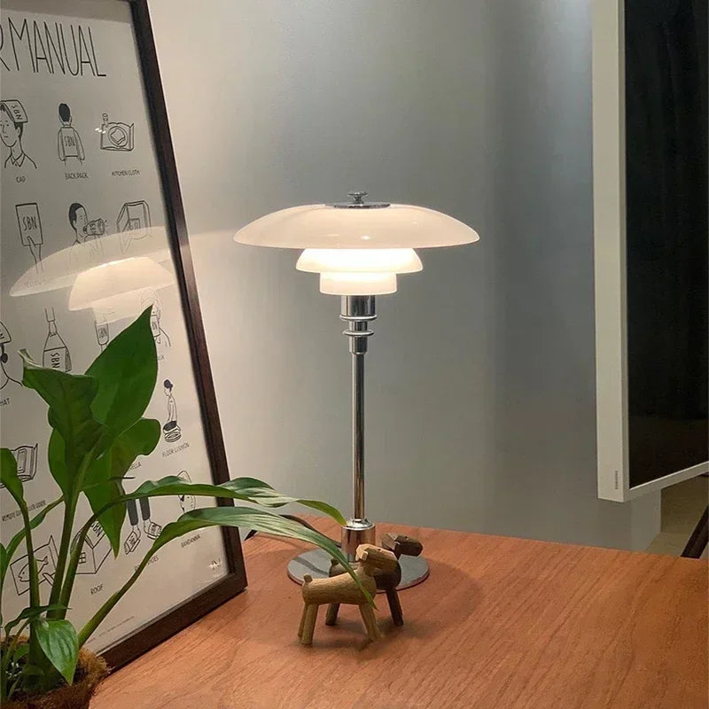 lampe de table led design nordique rétro style danois élégant