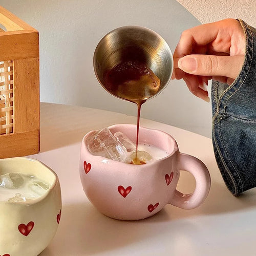 Tasse ceramique coeur amour peinte main anse cadeau