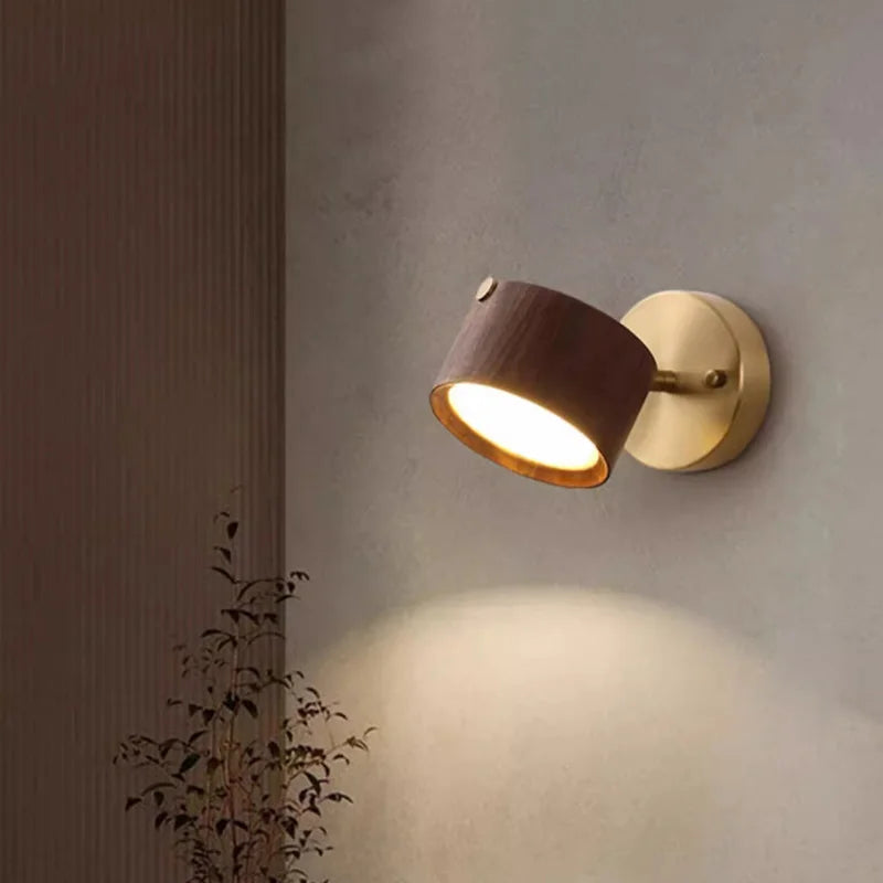 Walnut wood and Brass base, Modern Wabi-sabi, Indoor Sconces Wall Lighting for Corridor, Hallway, Foyer, living room, Bedroom - vue 3 sur 9