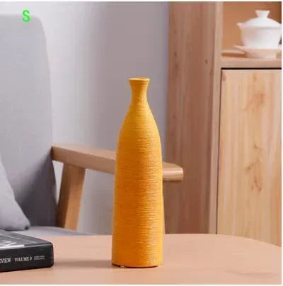 vase en céramique moderne pour décoration intérieure artisanale - vue 12 sur 15