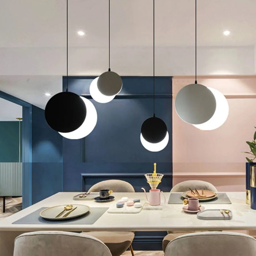 suspension moderne lumière décorative design lune intérieur - vue 4 sur 10