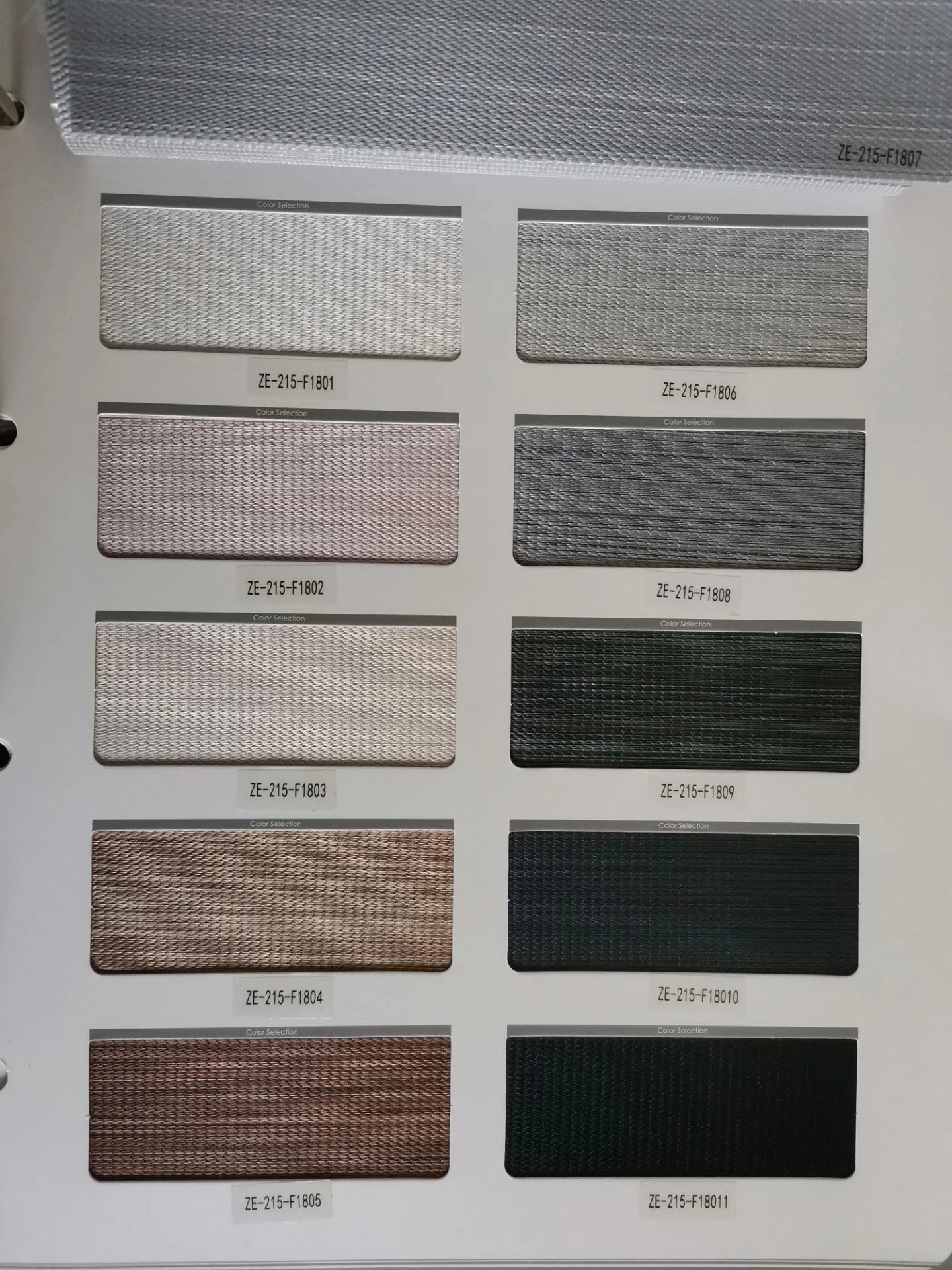 Store enrouleur zébré occultant tissu jacquard pour fenêtre - vue 18 sur 19