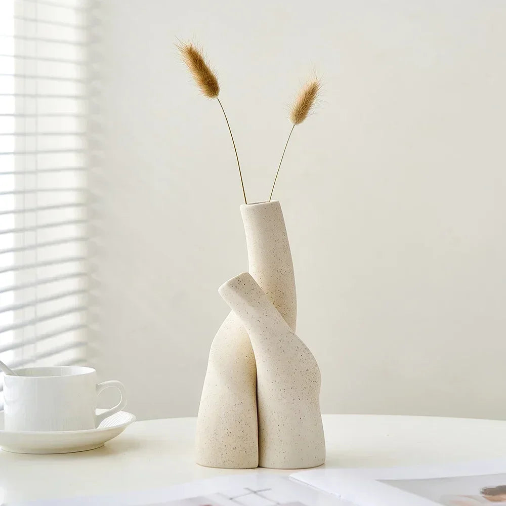 vase moderne en céramique givrée fait main pour fleurs séchées - vue 4 sur 8
