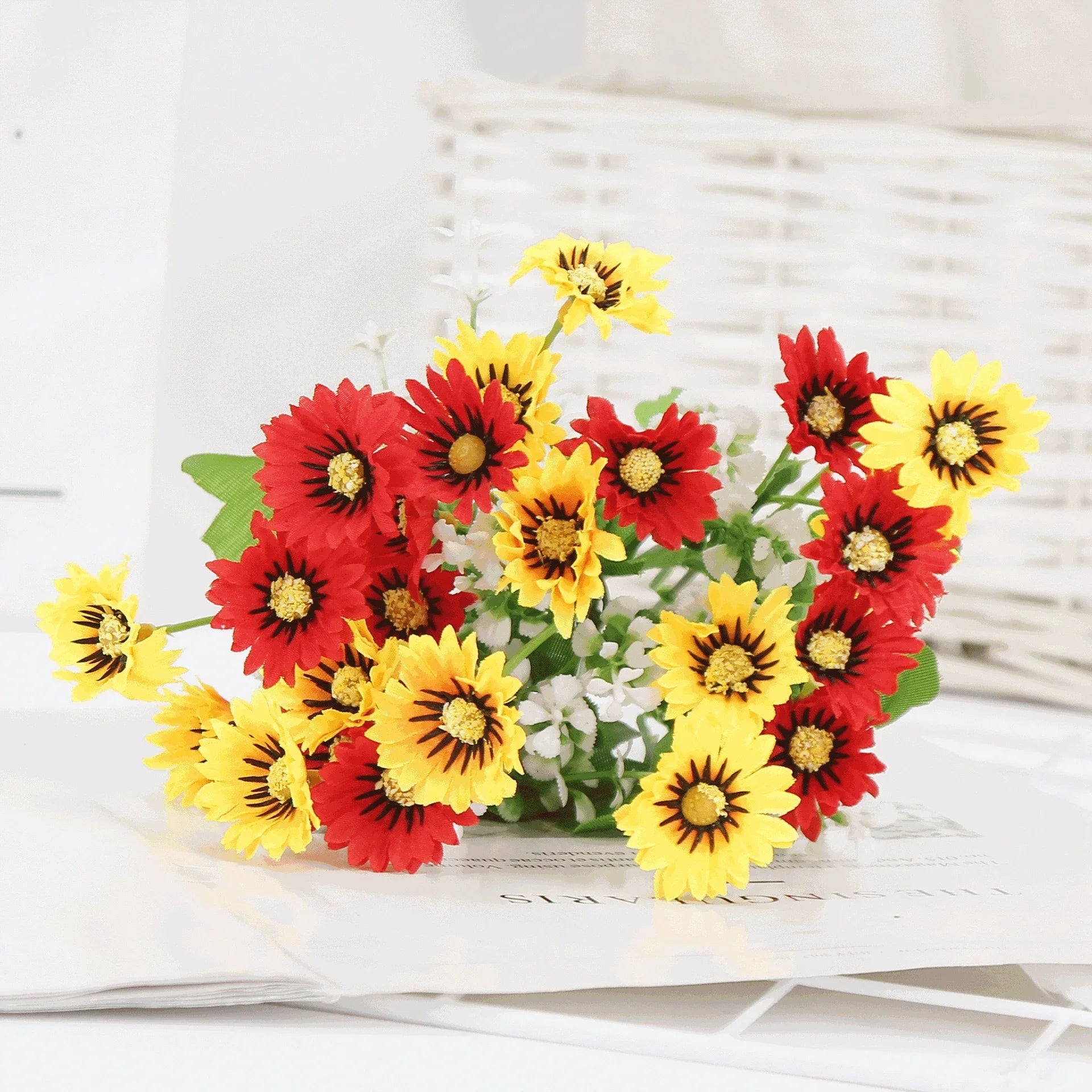 bouquet de marguerites en soie pour décoration florale artificielle - vue 8 sur 10