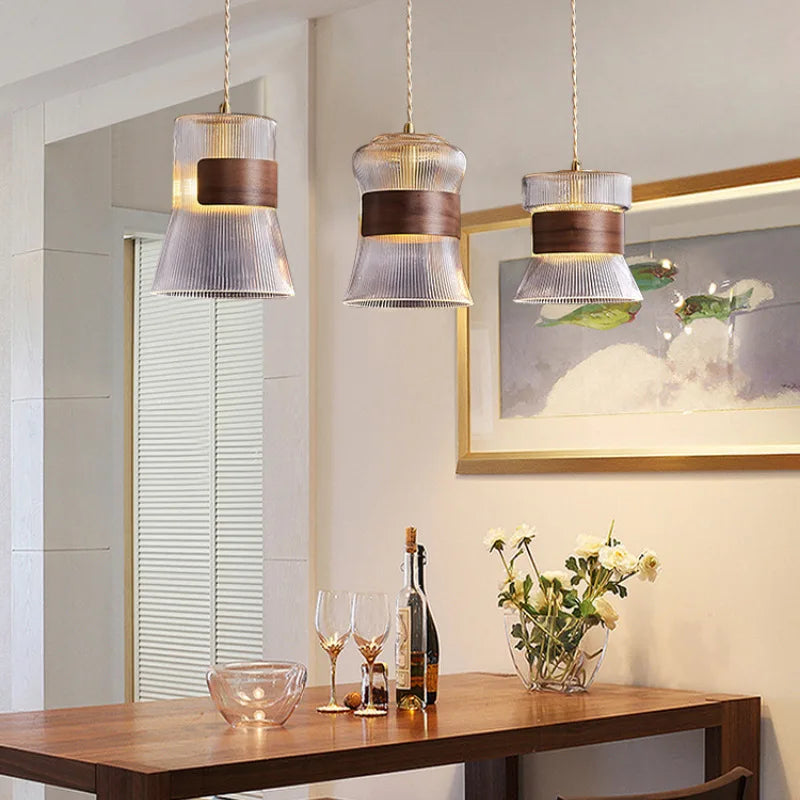 suspension moderne en verre avec détails en bois et cuivre - vue 5 sur 14
