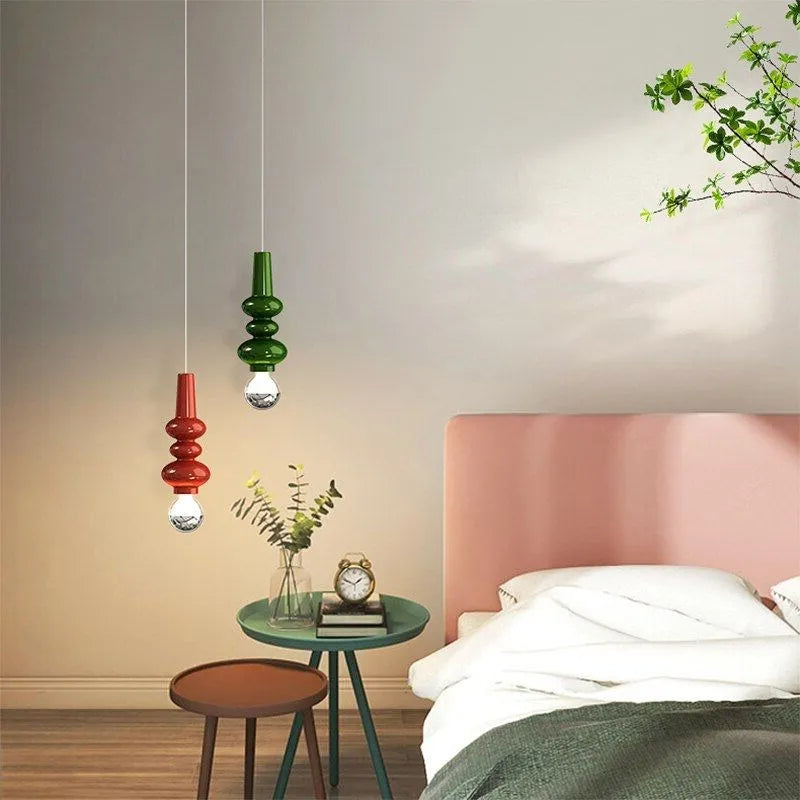 Suspension nordiques en fer chenille minimaliste
