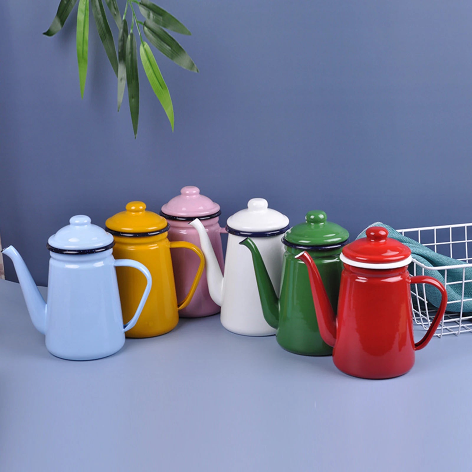 Cafetiere emaillee vintage 1 1l style retro polyvalente - vue 2 sur 7