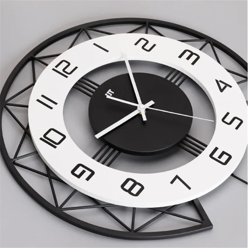 horloge murale pivotante créative design silencieuse pour décoration intérieure - vue 3 sur 7