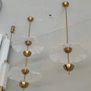 suspension en métal doré design lotus style art déco