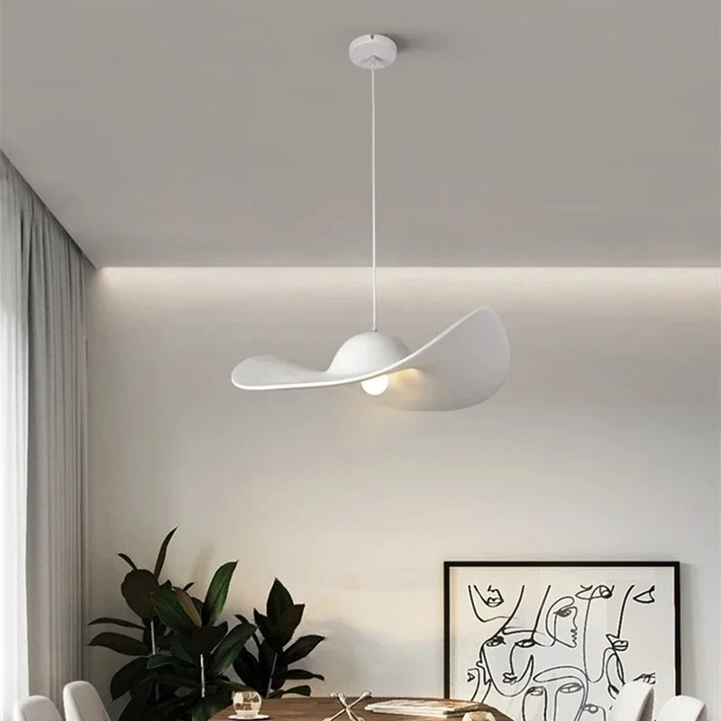 Italian Style LED Pendant Lamp For Kitchen Living Room Attic Bedroom Homestay Resin Straw Hat E27 Chandelier Home Improvement - vue 7 sur 10