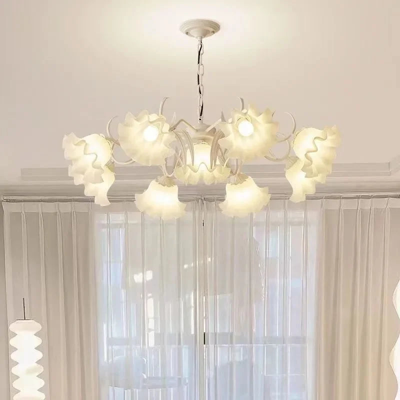 lustre à fleurs médiéval style nordique pour intérieur élégant - vue 5 sur 12