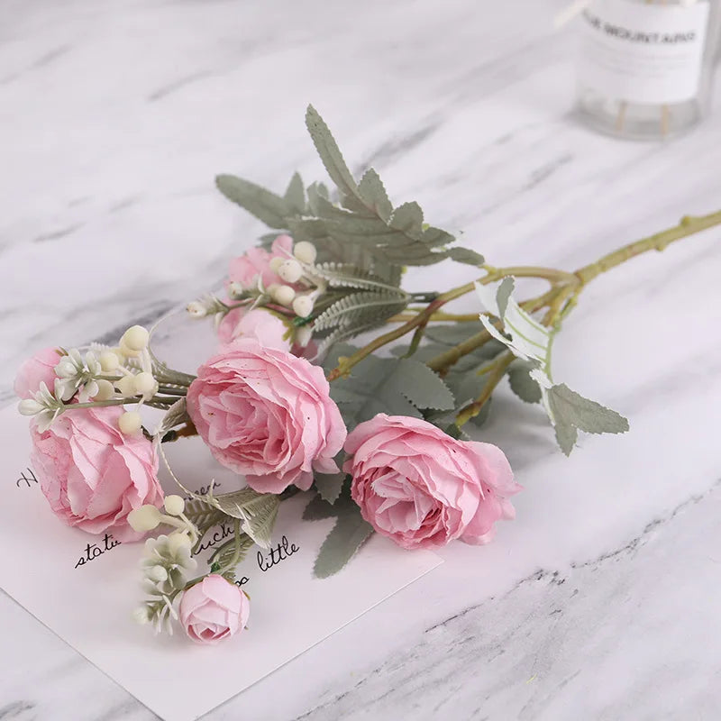 bouquet de roses artificielles en tissu pour déco mariage et maison - vue 4 sur 14