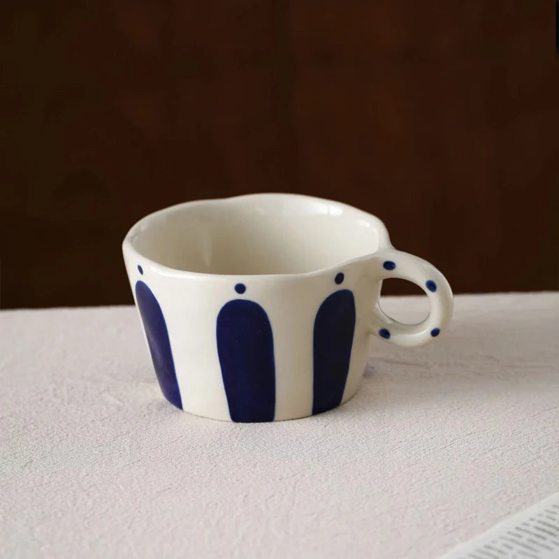 Mug céramique style nordique rayures géométriques anse peinte