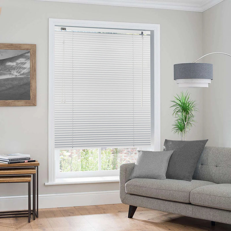 Store vénitien aluminium sur mesure sans perçage cuisine