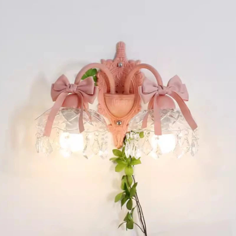 applique murale rose en verre cristal pour petite fille - vue 2 sur 7