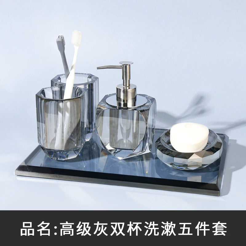 ensemble de produits de toilette en cristal et verre - vue 18 sur 18