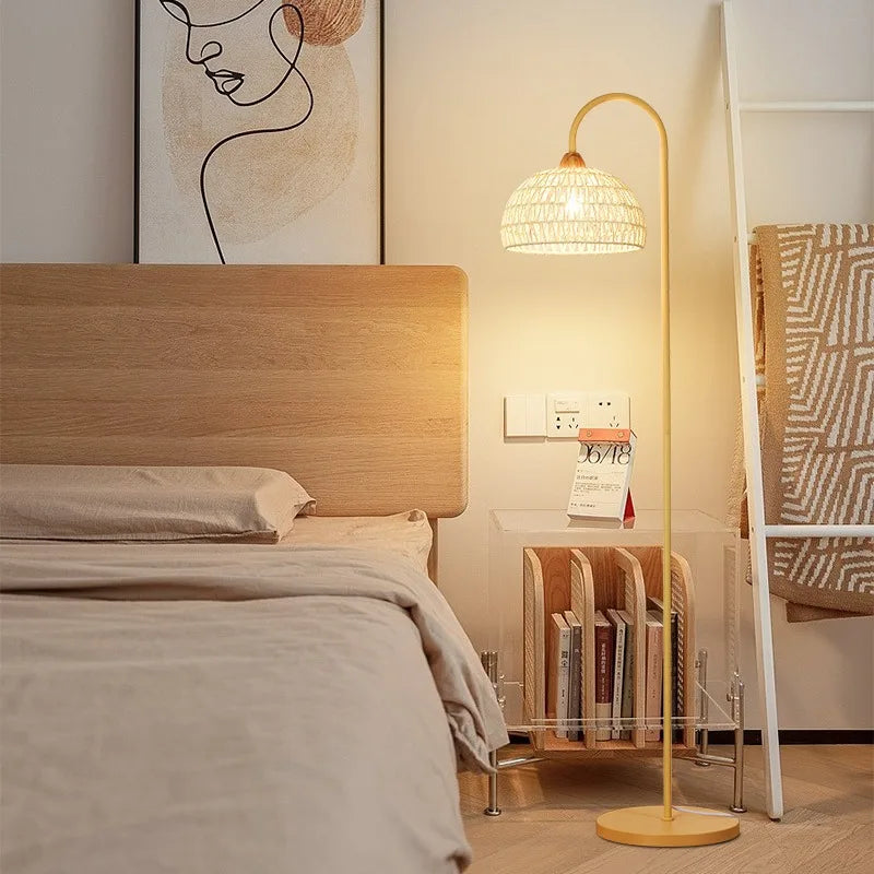 lampadaire vintage en rotin pour éclairage intérieur ambiance - vue 4 sur 7