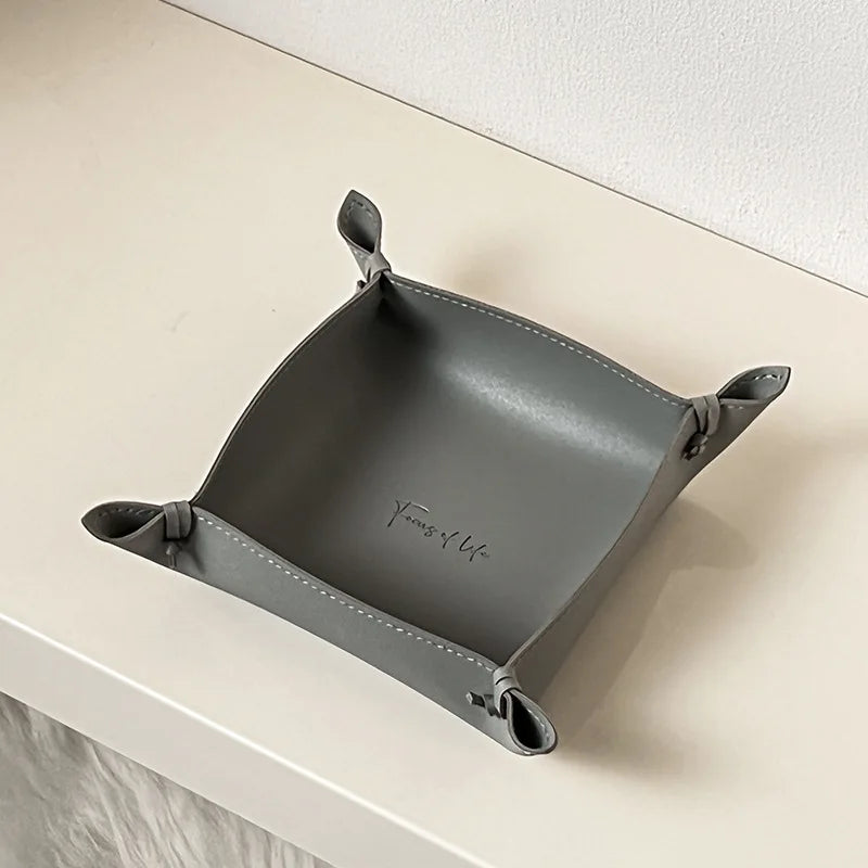 plateau de rangement en cuir pour dés bijoux et clés - vue 9 sur 14