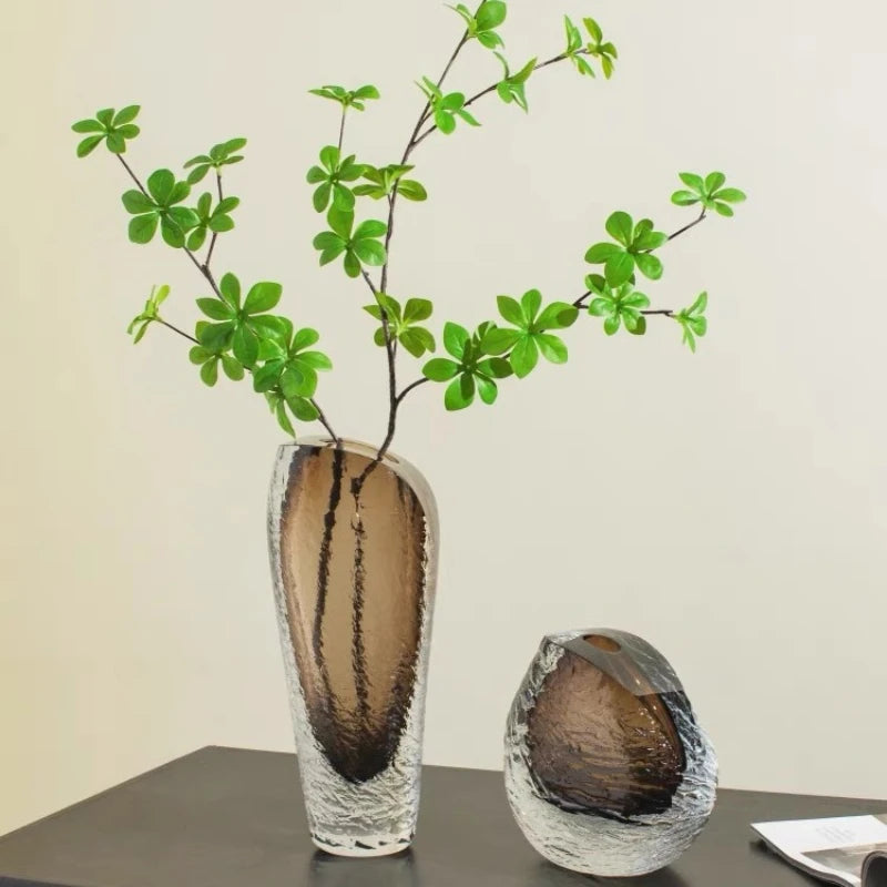vase en verre épais pour décoration florale artisanale - vue 4 sur 8