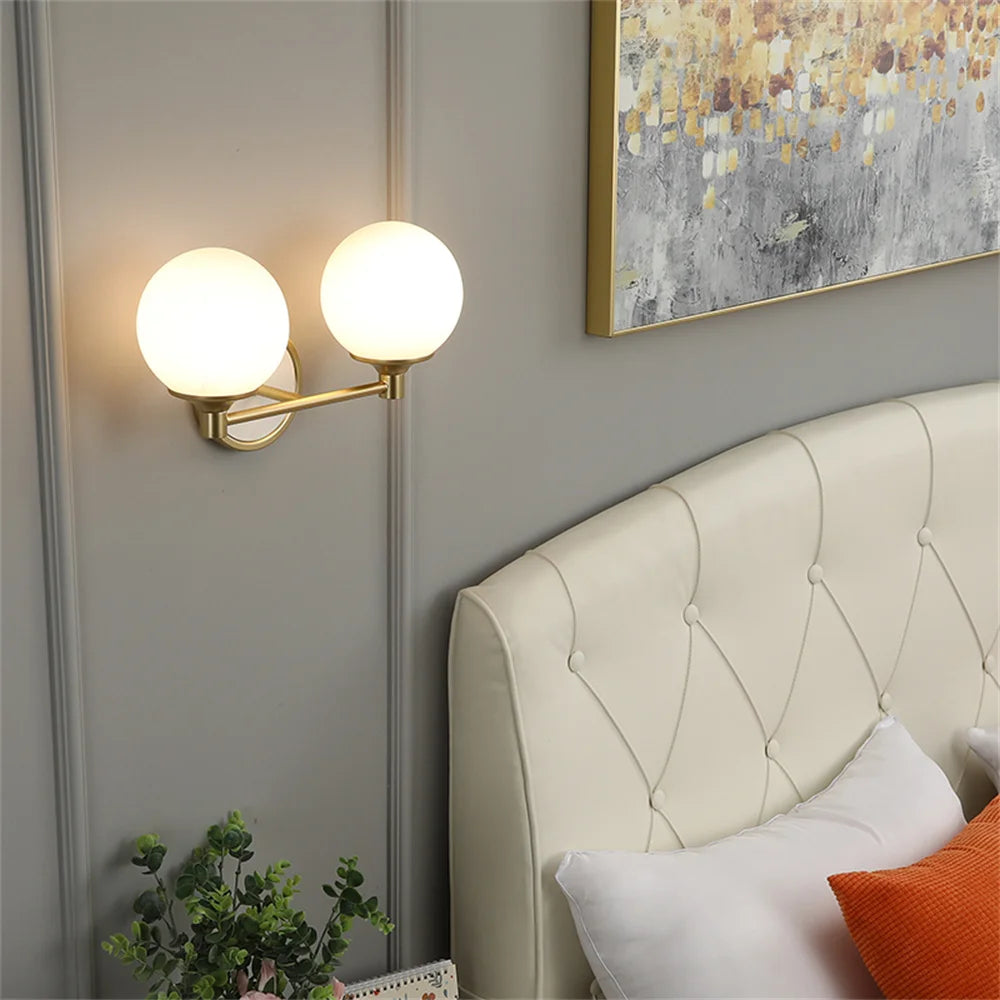 applique murale moderne en verre style nordique double tête - vue 3 sur 8