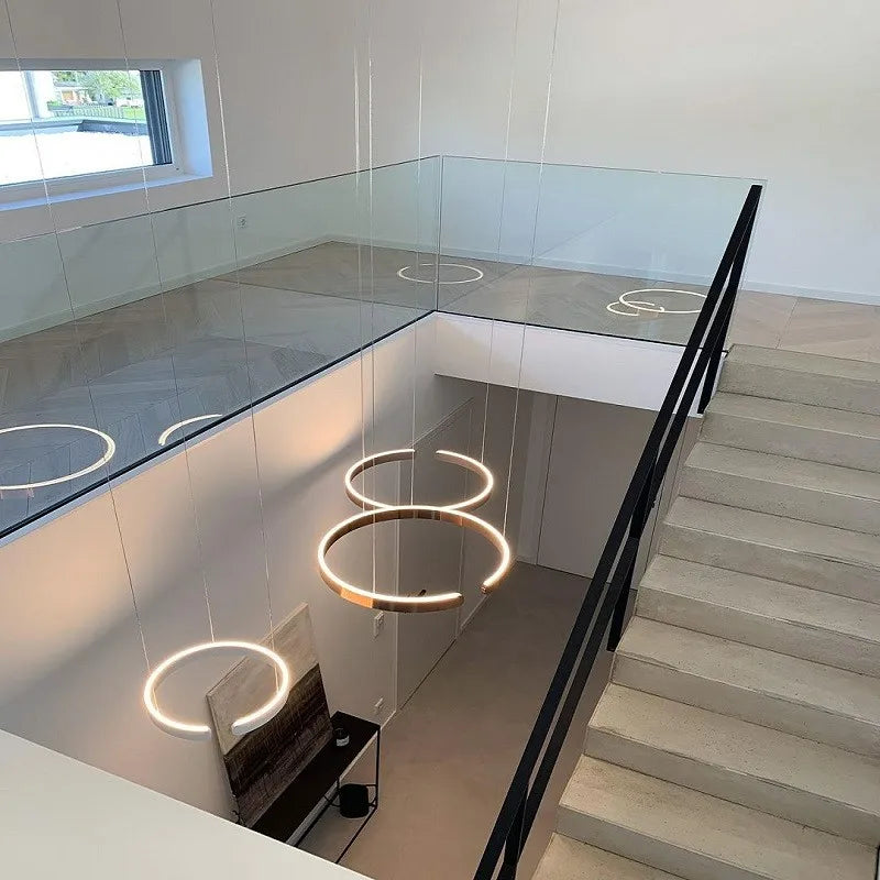 lustre moderne en acier inoxydable en forme de c pour restaurant - vue 6 sur 10