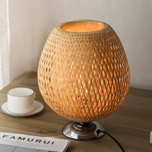 lampe de bureau vintage en bambou artisanale en bois naturel - vue 2 sur 14