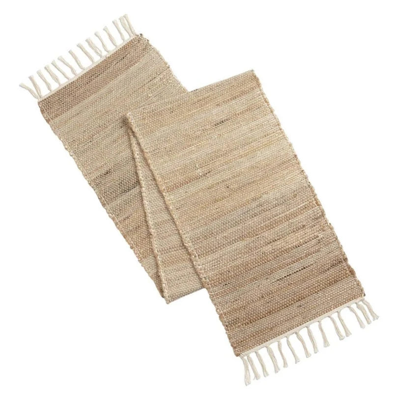 Chemin de table en jute à pompons rustique - vue 5 sur 6