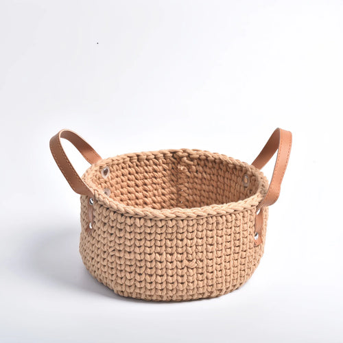 panier de rangement tricoté à la main en coton avec poignée en cuir - vue 12 sur 16
