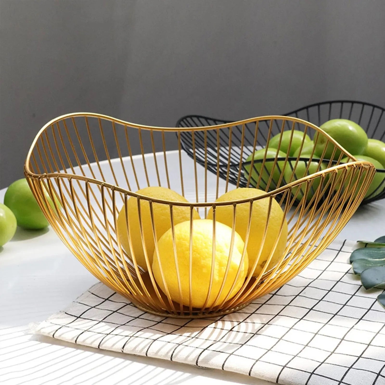 paniers à fruits en métal pour rangement cuisine et desserts