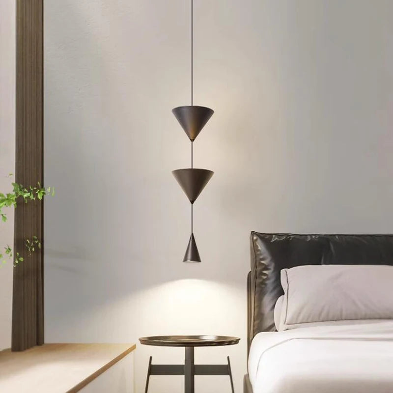 Lustre LED créatif en métal blanc et noir - vue 5 sur 8