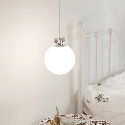 suspension en verre laiteux avec nœud papillon bauhaus led - vue 2 sur 7
