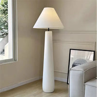 lampe de lecture sur pied style wabi sabi en forme de champignon