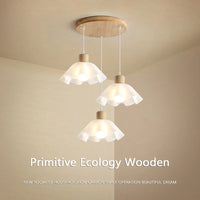 lustre suspendu en bois pour décoration moderne et ambiance chaleureuse