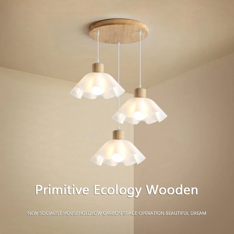 lustre suspendu en bois pour une décoration moderne