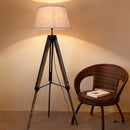 Lampadaire trépied bois milieu siècle moderne