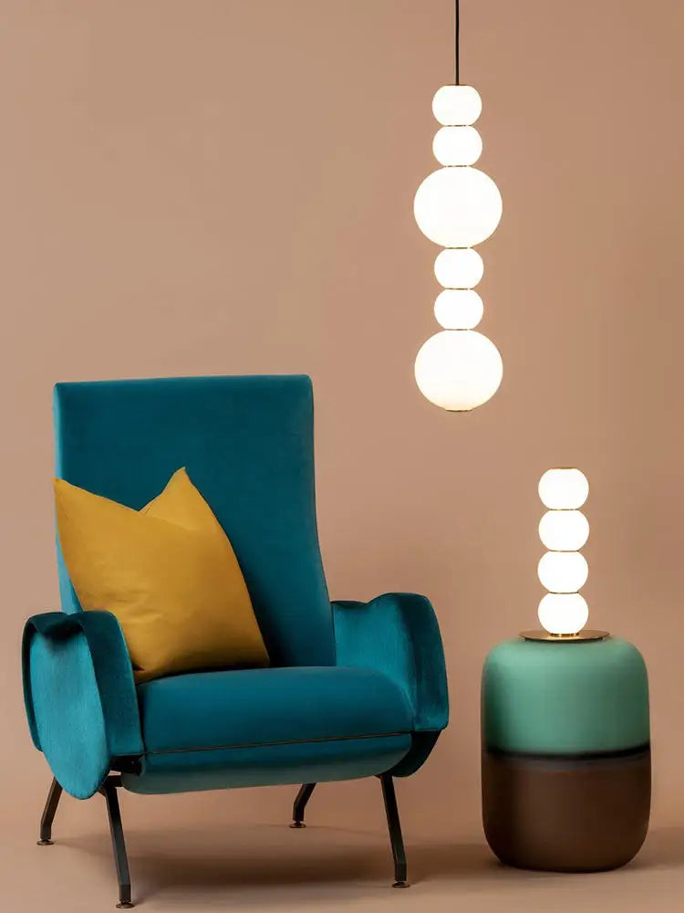 lustre en verre blanc design pour décoration intérieure moderne - vue 3 sur 12