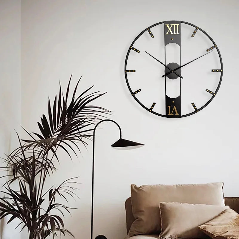 horloge murale créative en métal noir silencieuse et moderne - vue 4 sur 8