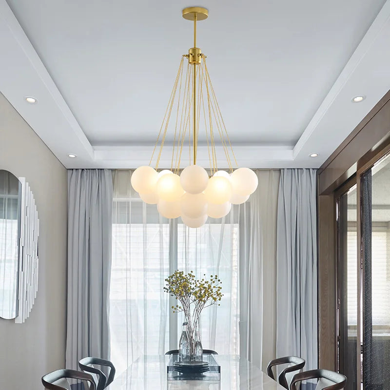 lustre moderne en verre bulles blanches pour décoration maison - vue 6 sur 10