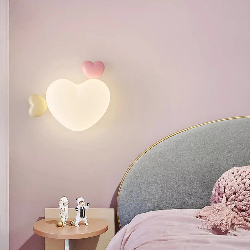 applique murale led en forme de cœur pour chambre d'enfant - vue 3 sur 12