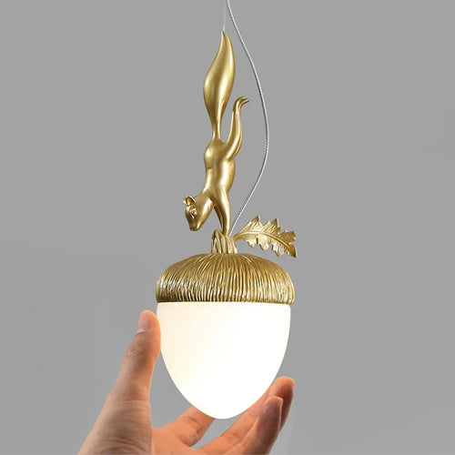 2024 French Modern Simple Cartoon Pinecone Squirrel Pendant Lights Personality Clothes Shop Bar Desk Bedroom Bedside Chandelier