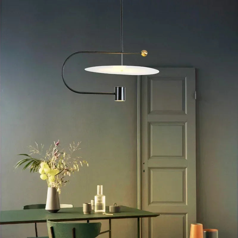 lustre nordique minimaliste en acrylique pour décoration moderne