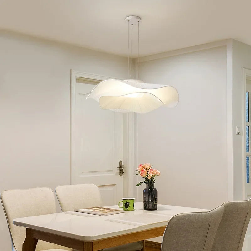 lustre en tissu à led pour un intérieur moderne et minimaliste - vue 6 sur 9