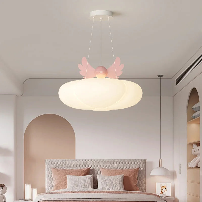 lustre mignon nuage ailes d'ange pour chambre de bébé - vue 2 sur 8