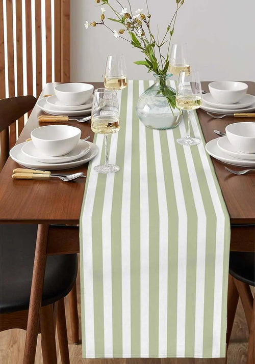 Chemin de table lin rayures vert sauge campagne - vue 4 sur 6