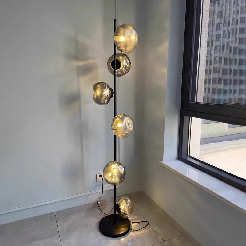 lampadaire en verre design nordique pour intérieur moderne - vue 4 sur 14